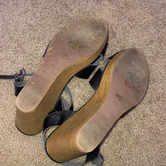 Women’s wedges - Picture 3 of 3